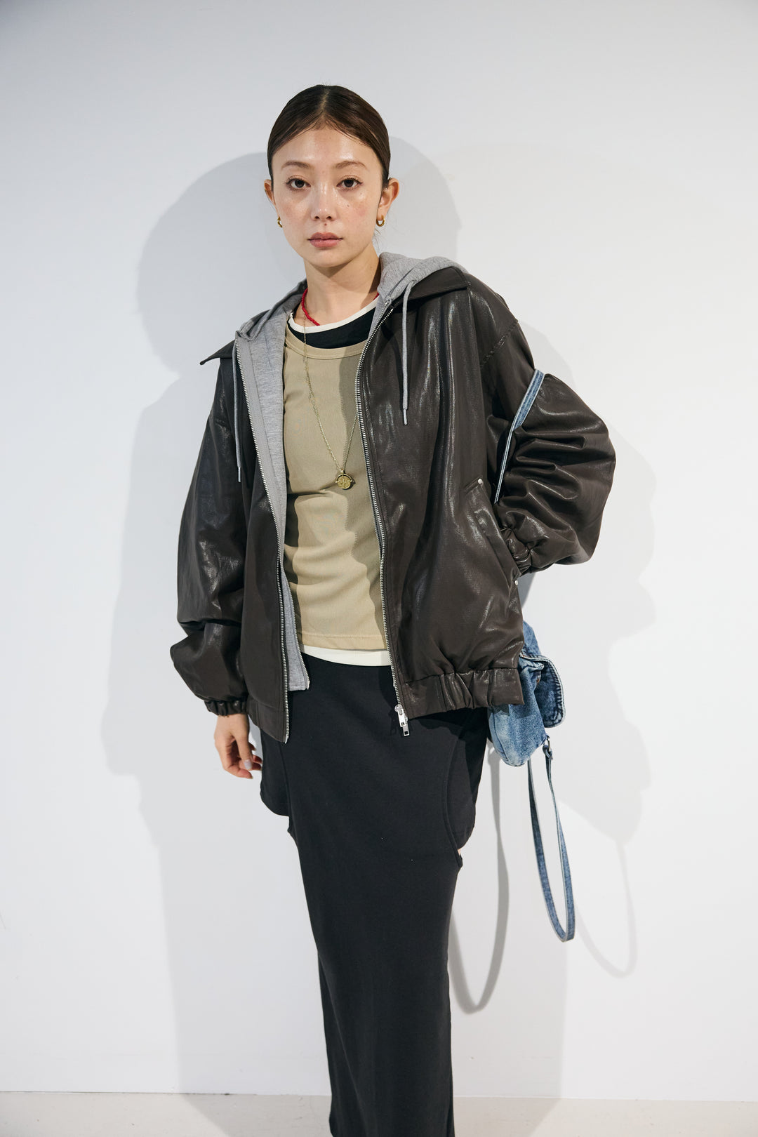 [予約/SET]2WAYデタッチャブルフードフェイクレザーブルゾン+レイヤード風ロングスリーブTシャツ＆シアータンクSET+裏毛スウェットレイヤードスカート(3set)