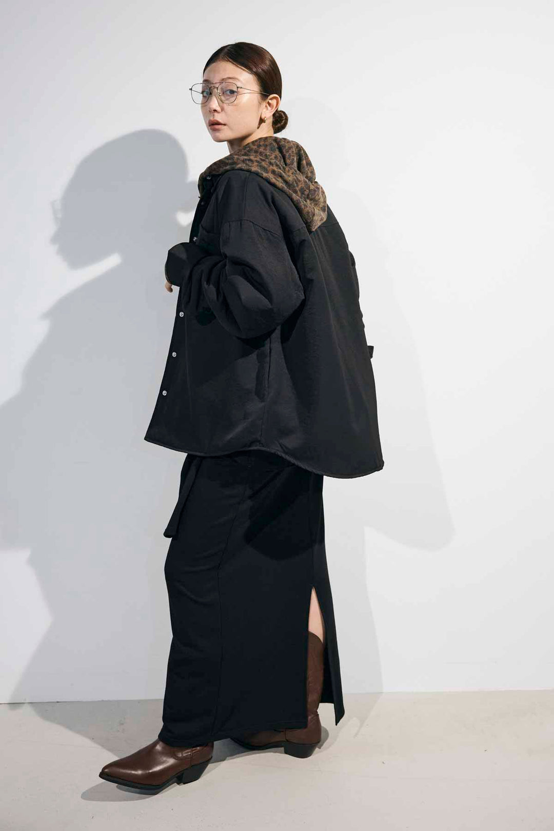 [予約/SET]合繊ツイル中綿シャツジャケット+レオパード柄ミニマムフーディ(2set)