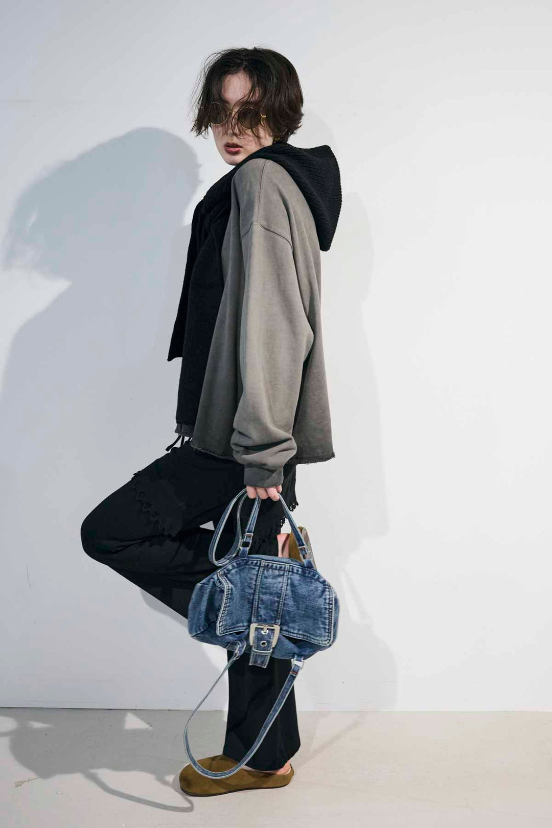 [予約/SET]フェードウォッシュカットオフスウェット+クラッシュヘムスカートレイヤードニットパンツ(2set)