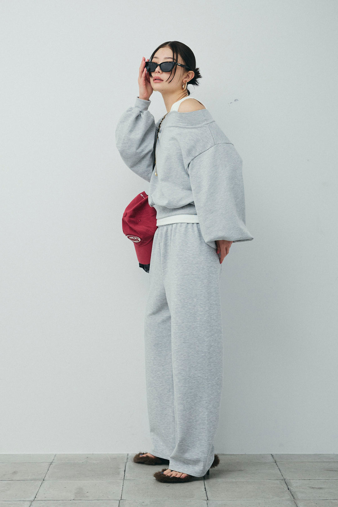 [予約/SET]裏毛オフショルプルオーバー+ストレートスウェットパンツ(2set)