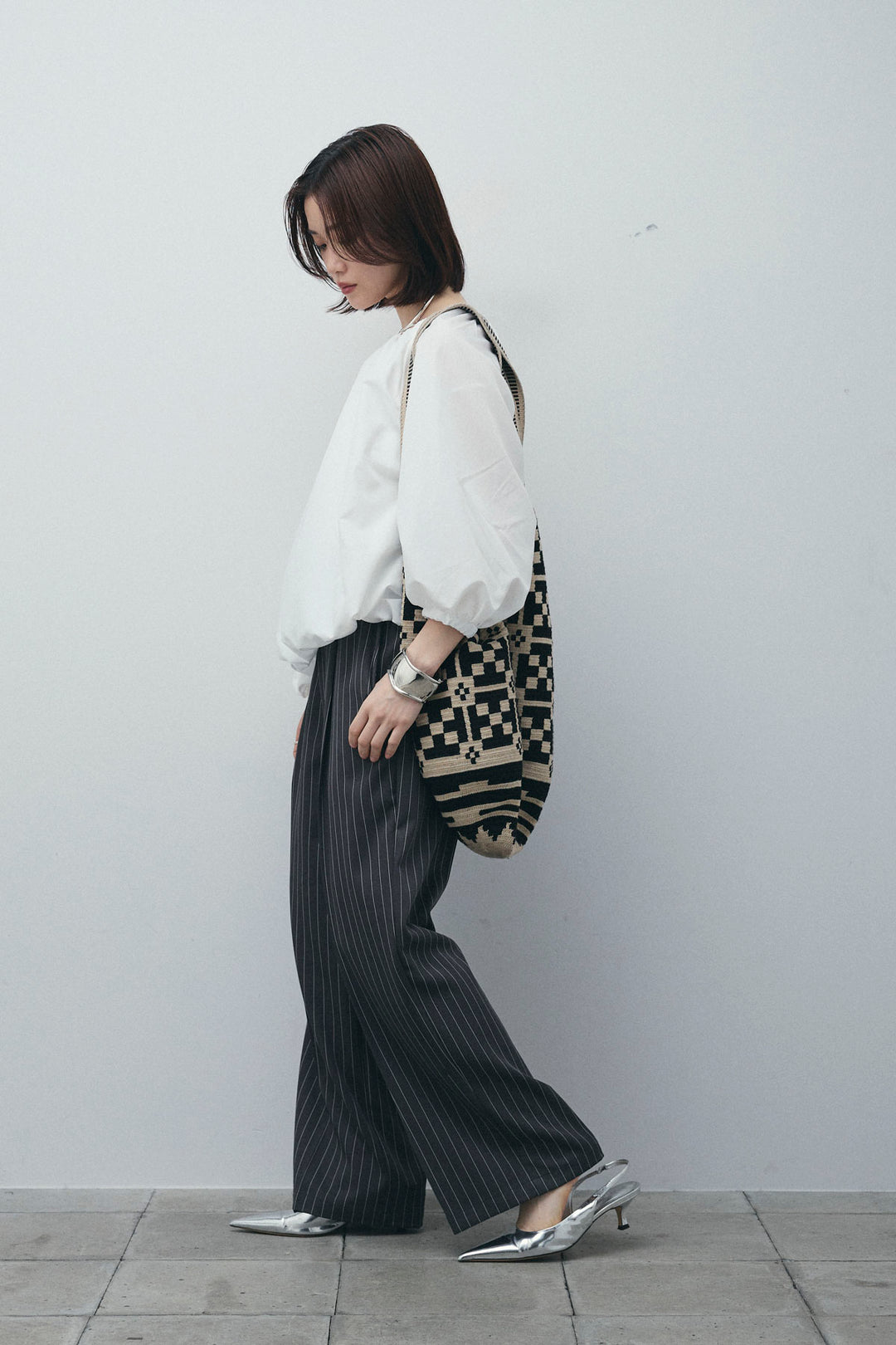 [予約/SET]オフショルバルーンブラウス+ダブルウエストピンストライプパンツ(2set)