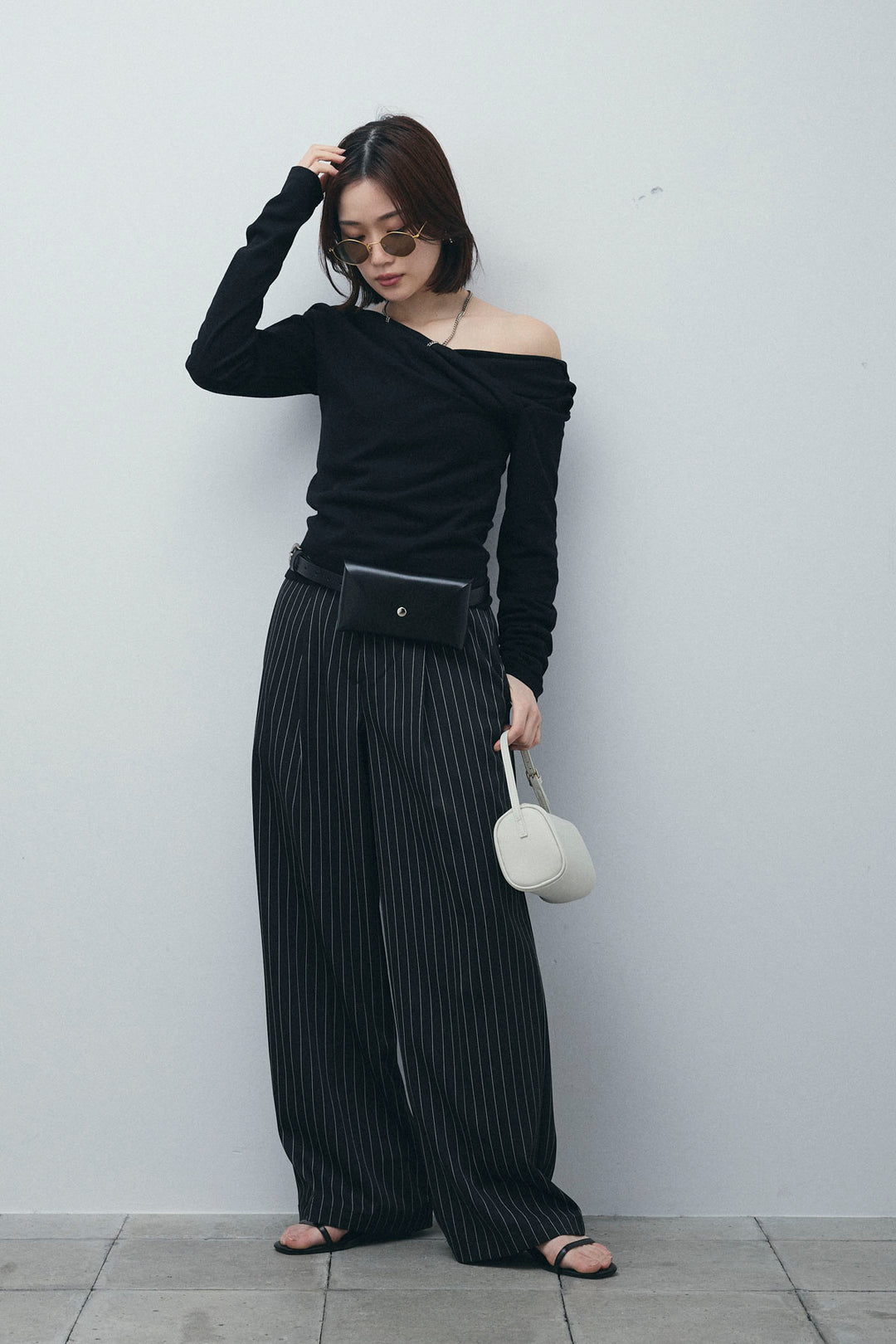 [予約/SET]オフショルプルオーバー+ダブルウエストピンストライプパンツ(2set)