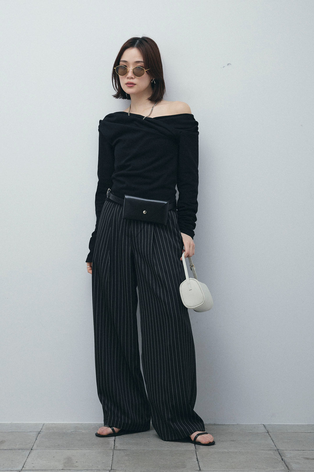 [予約/SET]オフショルプルオーバー+ダブルウエストピンストライプパンツ(2set)