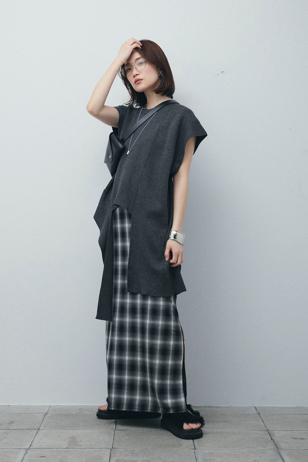 [予約/SET]アシンメトリーデザインニットベスト+チェックストレートスカート(2set)