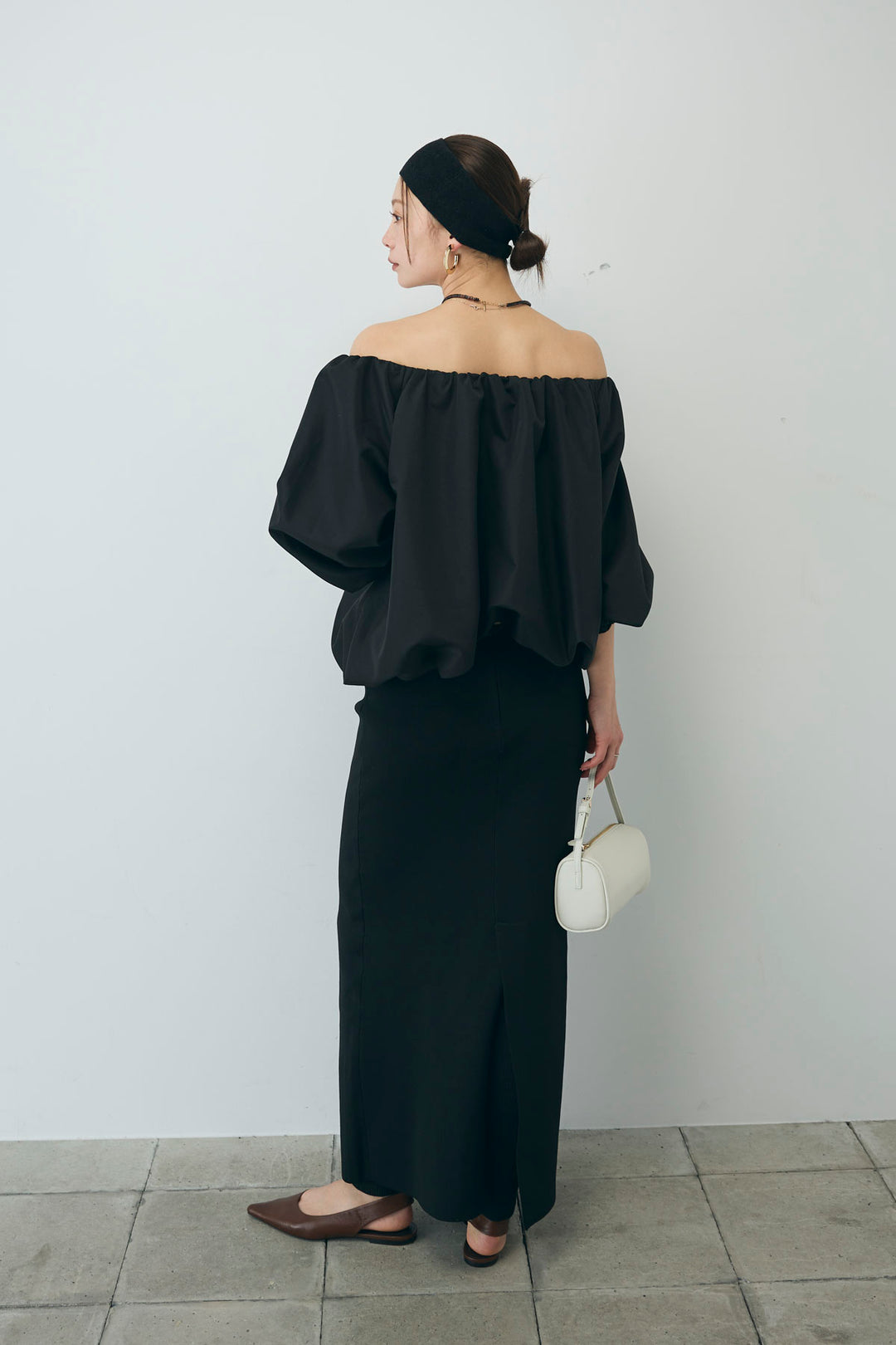 [予約/SET]オフショルバルーンブラウス+ダンボールニットスカート(2set)