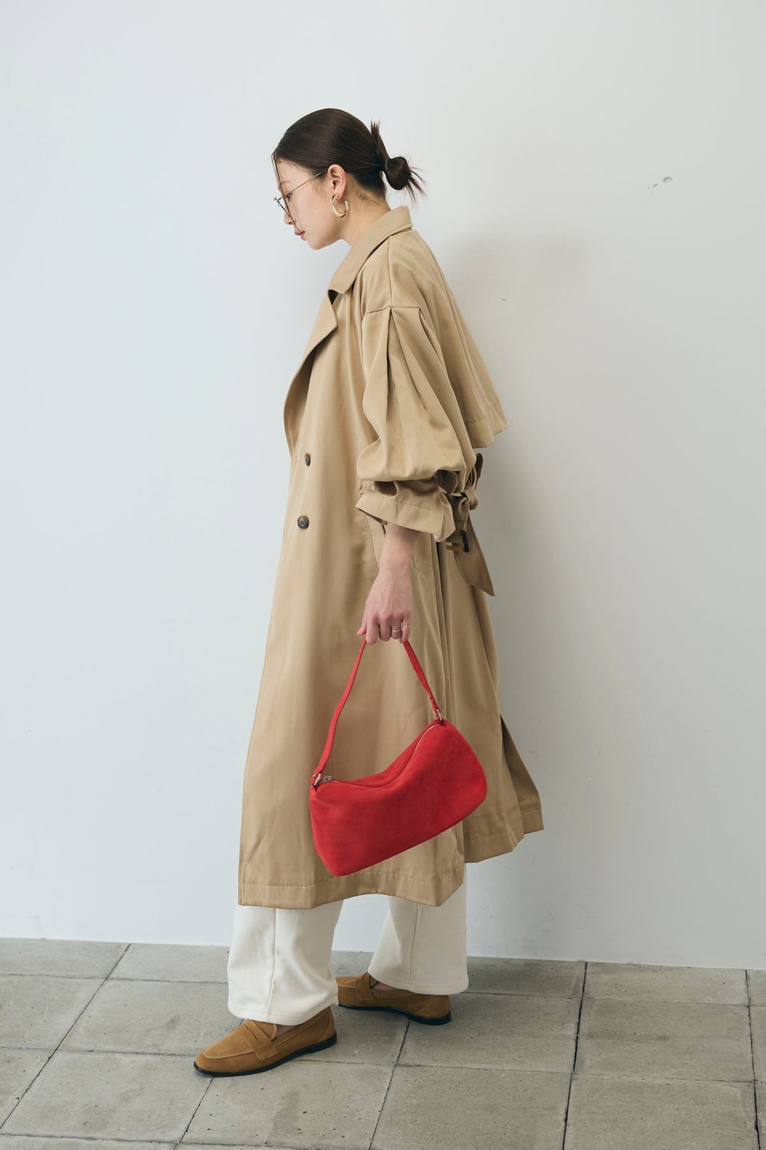 [予約/SET]ボリュームスリーブトレンチコート+フロントロゴ入りリブタンクトップ+ダブルウエストスウェットパンツ(3set)