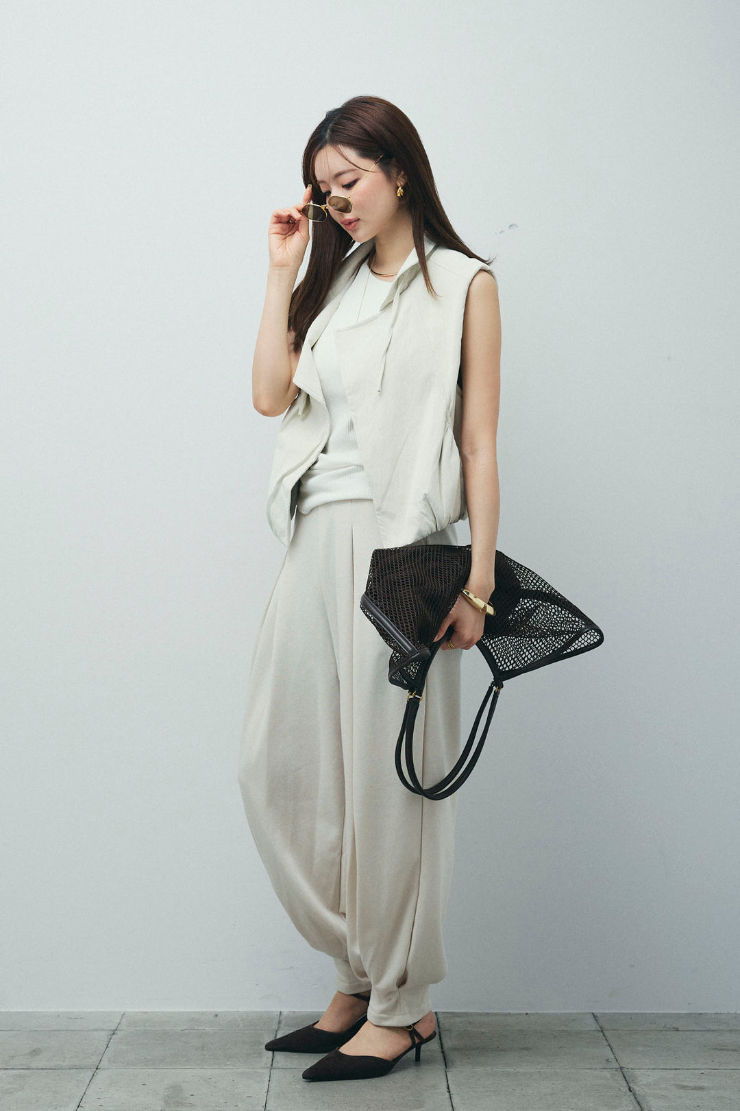 [予約/SET]フェイクスウェードショートベスト+タックボリュームスウェットパンツ(2set)