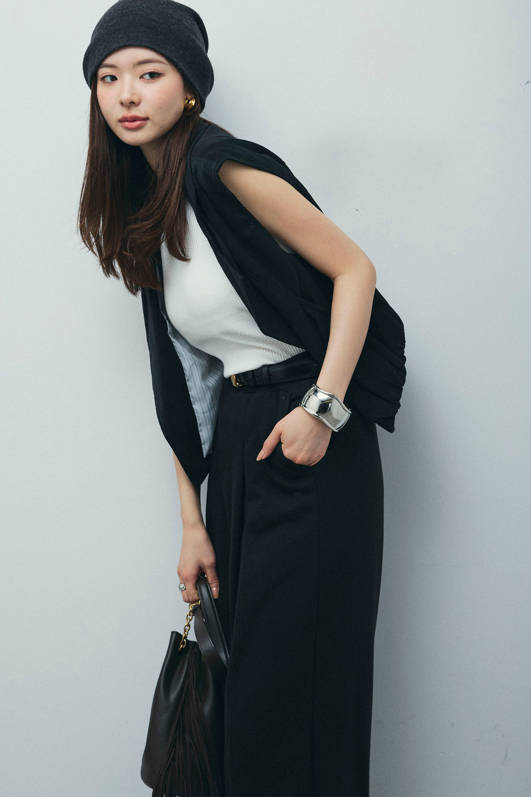 [予約/SET]フェイクスウェードショートベスト+タックボリュームスウェットパンツ(2set)