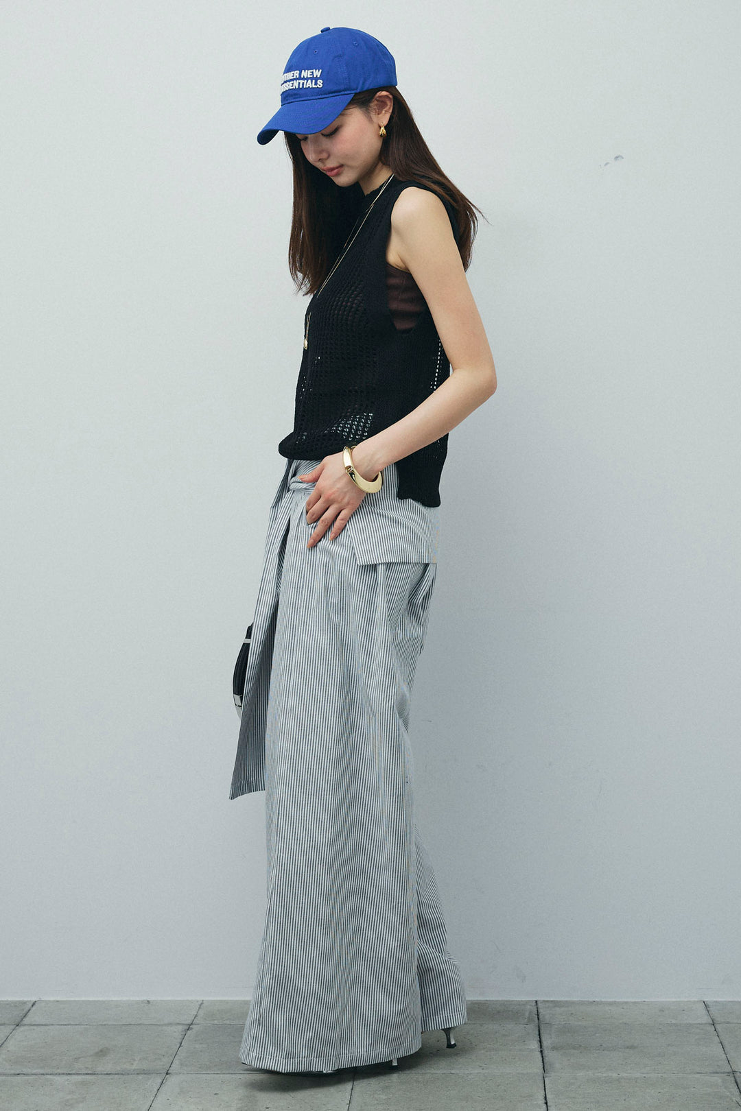 [予約/SET]フィッシュネットノースリーブニット+カップ付きストラップキャミ(2set)