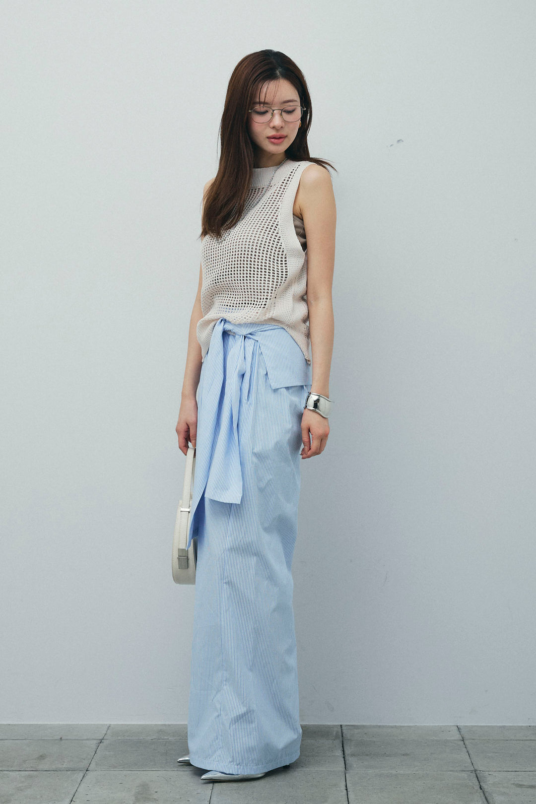 [予約/SET]フィッシュネットノースリーブニット+カップ付きストラップキャミ(2set)