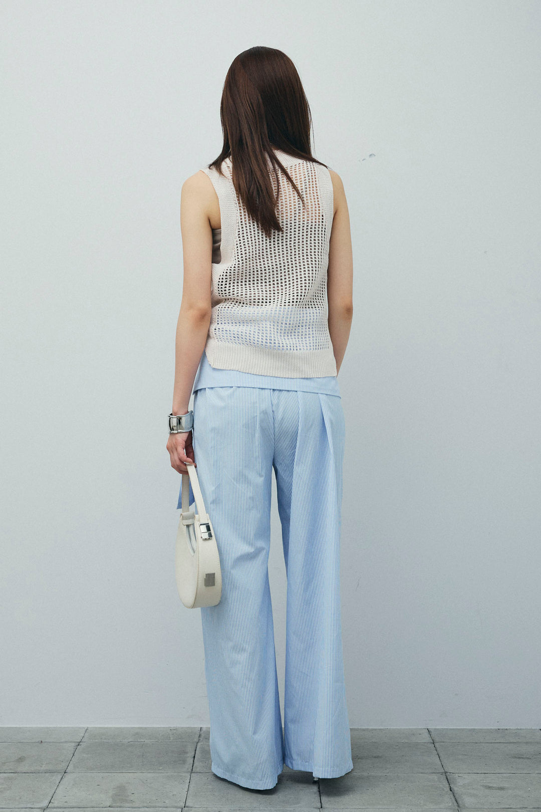 [予約/SET]フィッシュネットノースリーブニット+カップ付きストラップキャミ(2set)