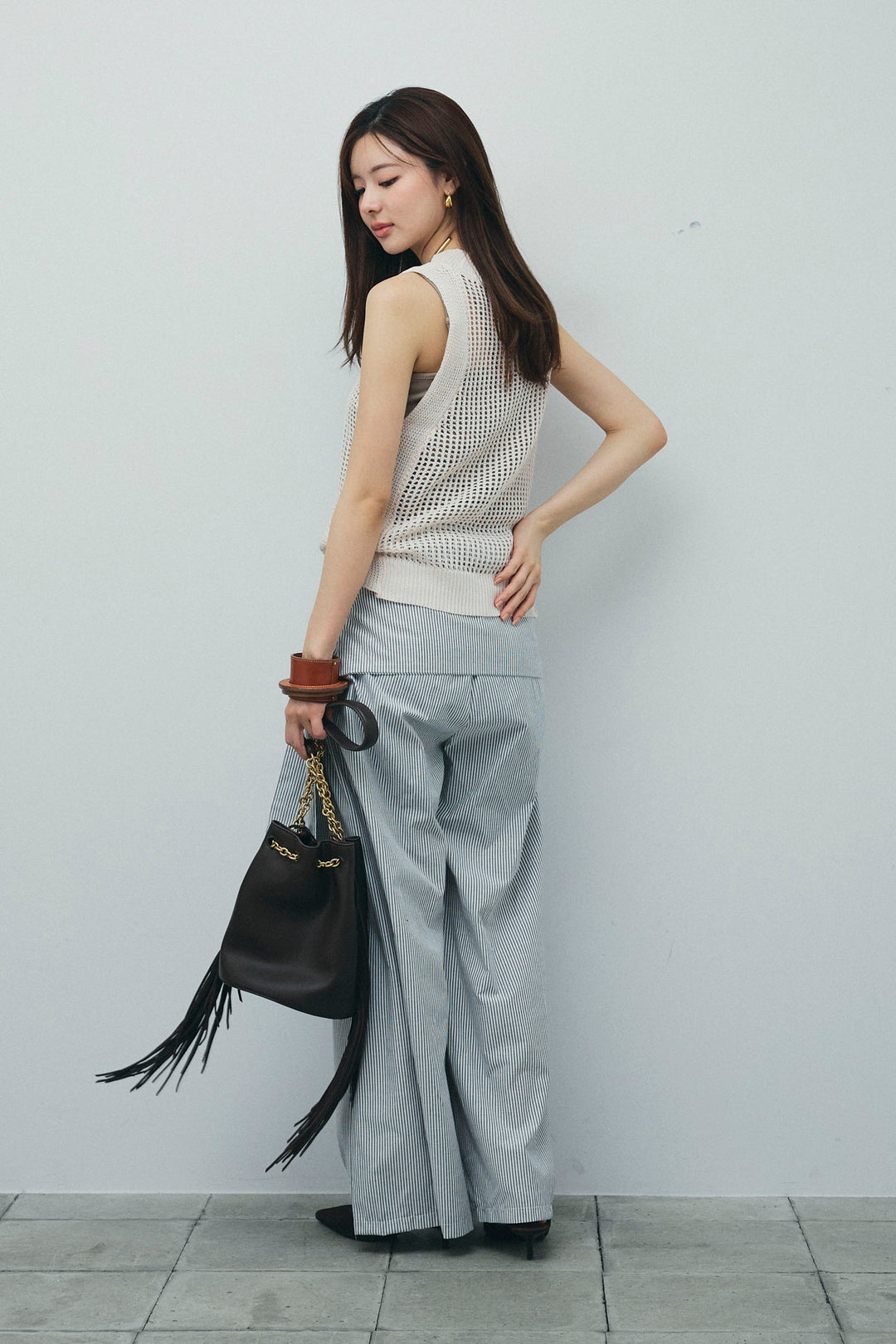 [予約/SET]フィッシュネットノースリーブニット+カップ付きストラップキャミ(2set)