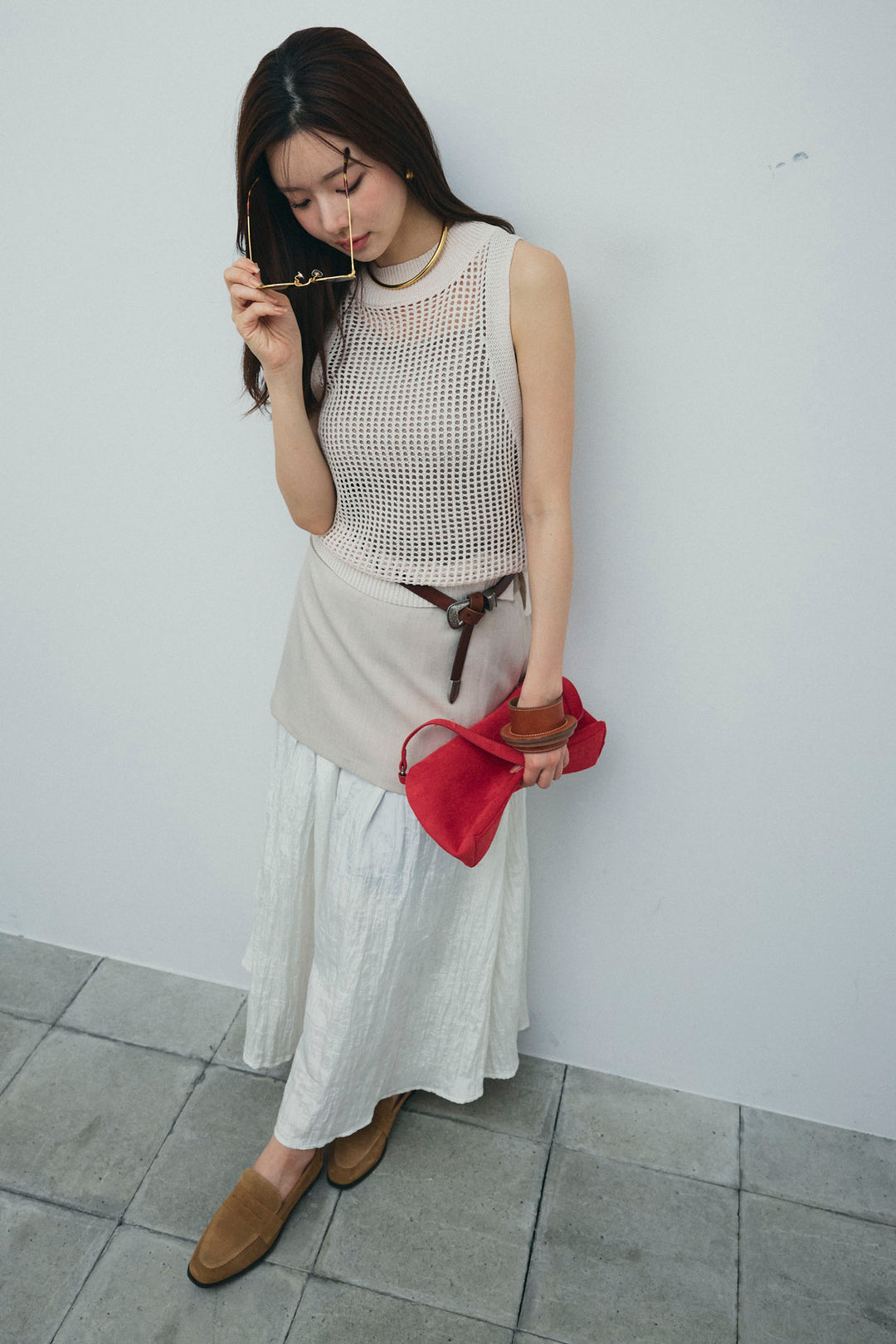 [予約/SET]フィッシュネットノースリーブニット+カップ付きストラップキャミ+レイヤードスカート(3set)