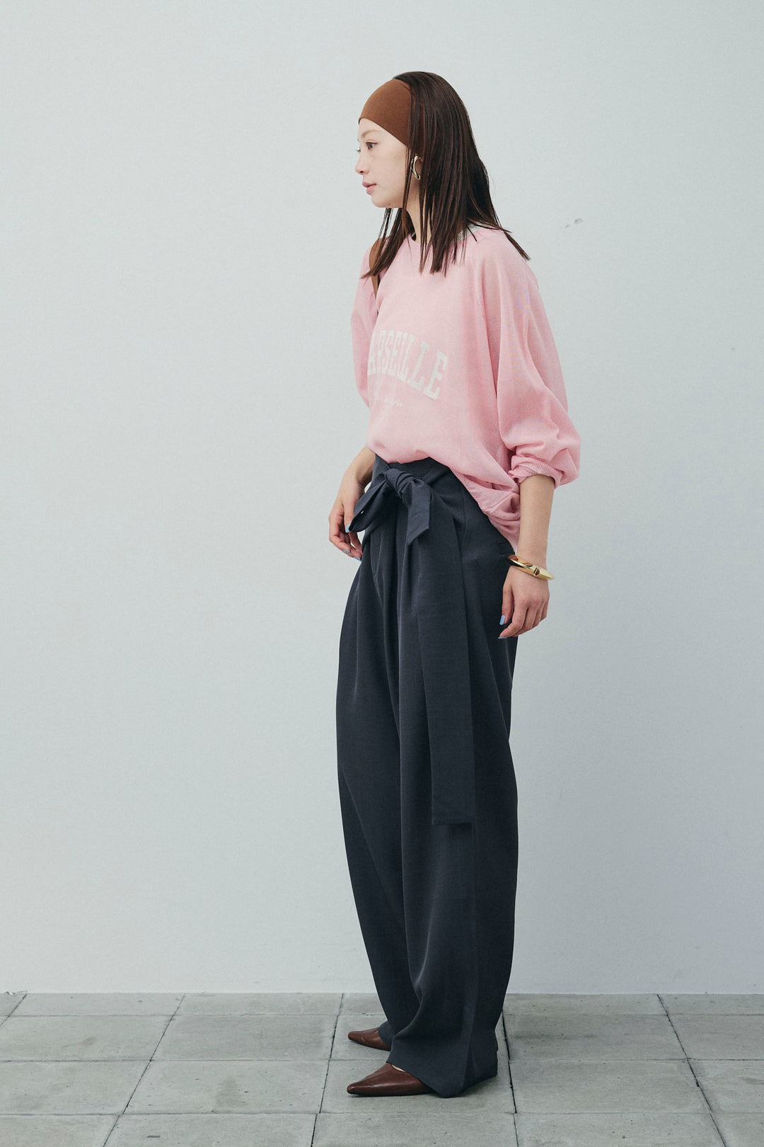 [予約/SET]ロゴプリントシアーニット+フロントクロスデザインワイドパンツ(2set)