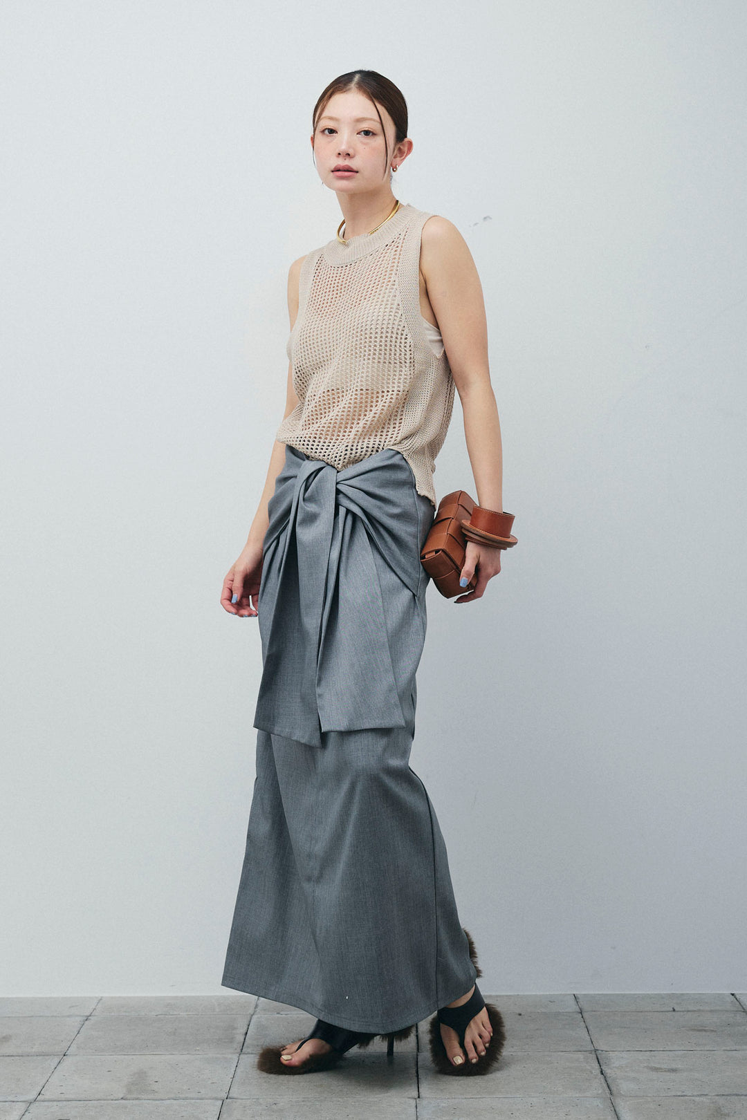 [予約/SET]フィッシュネットノースリーブニット+フロントクロスタイトスカート(2set)