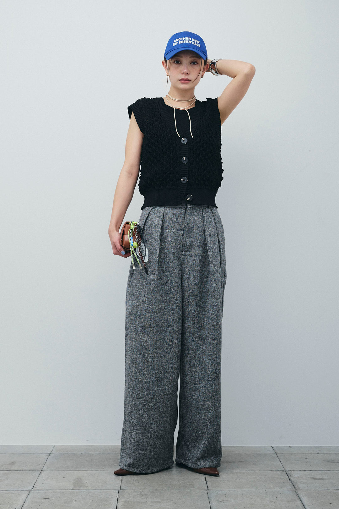 [予約/SET]カップ付きホルターネックタンク+バンピーステッチ2WAYベスト+サマーツイードタックパンツ(3set)