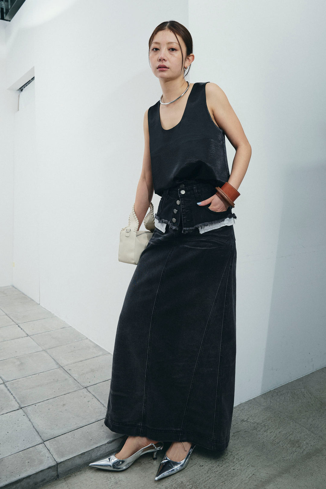 サテン2wayトップス+レイヤードデニムロングスカート(2set)