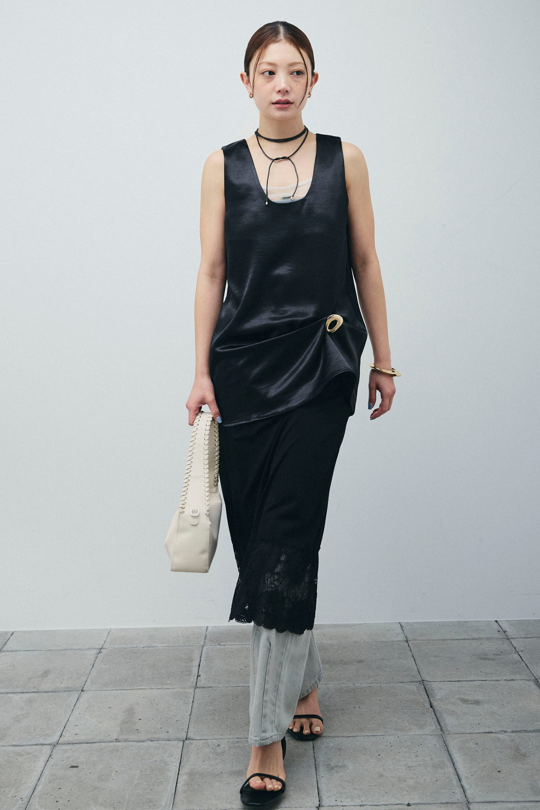 [予約]レース付きカットスカート