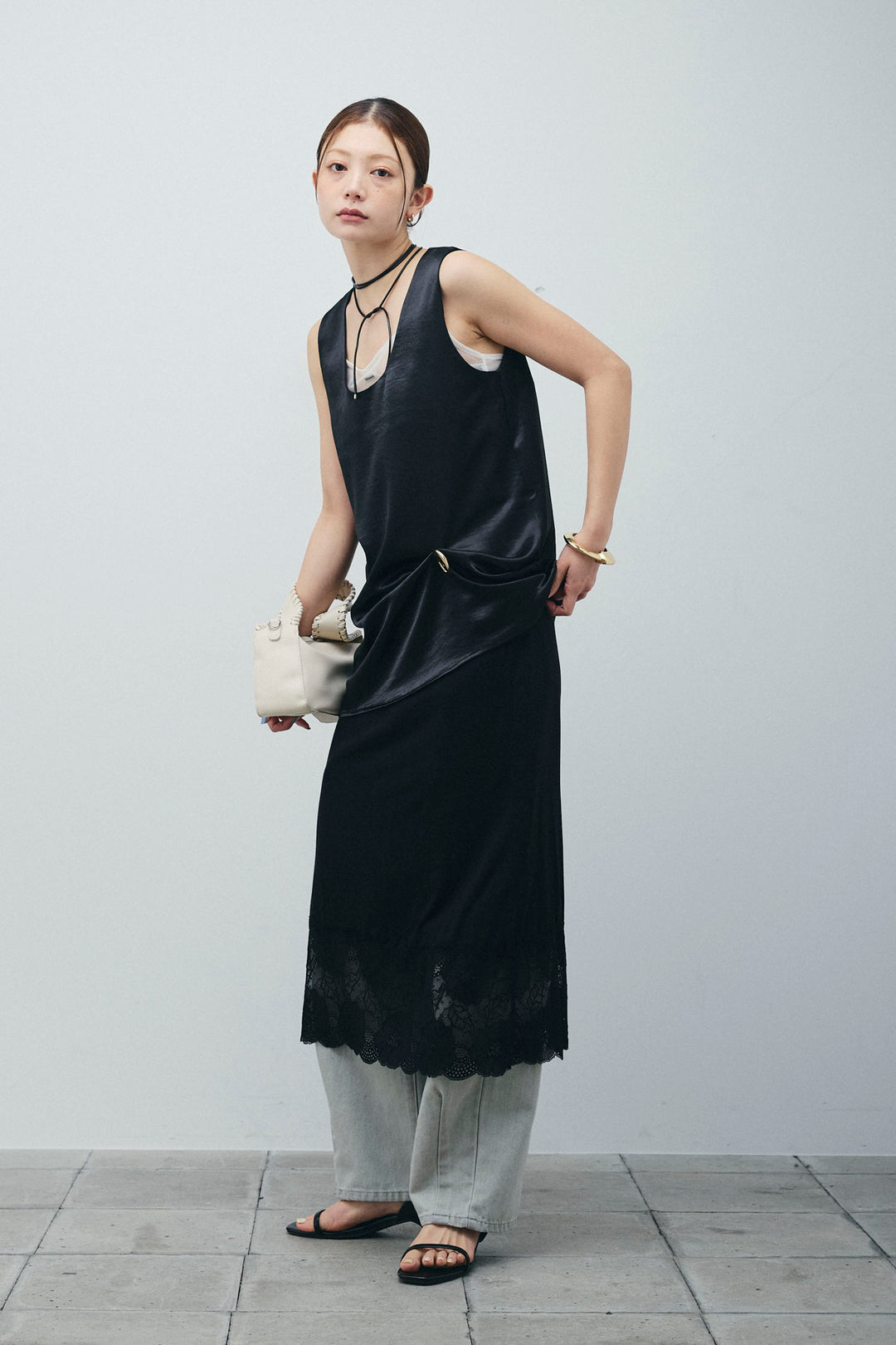 [予約/SET]サテン2wayトップス+レース付きカットスカート+ヴィンテージカーブデニムパンツ(3set)