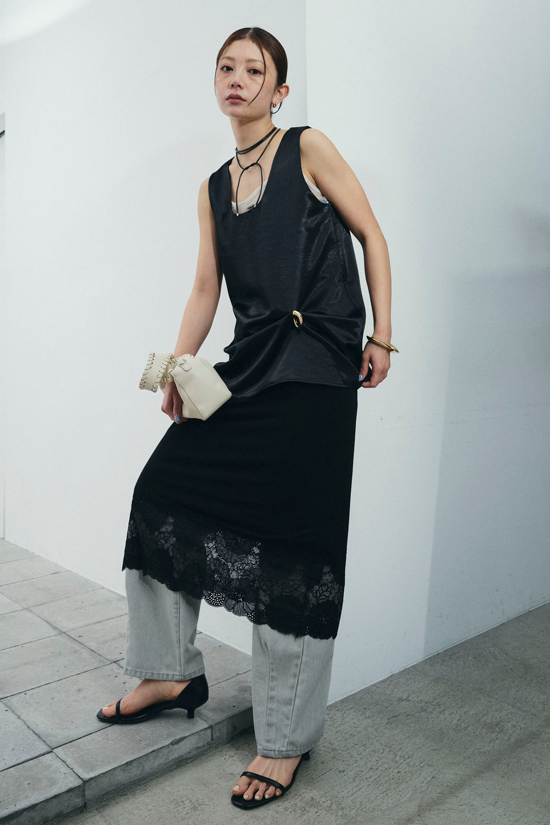 [予約/SET]サテン2wayトップス+レース付きカットスカート+ヴィンテージカーブデニムパンツ(3set)