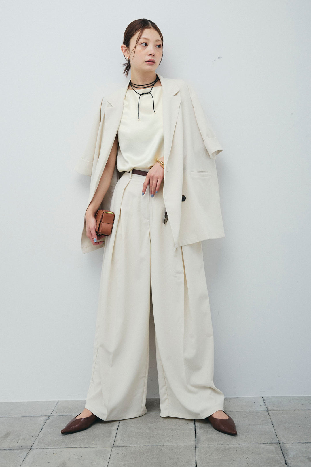 [予約/SET]クレープ半袖ダブルジャケット+サテン2wayトップス+クレープタックワイドパンツ(3set)