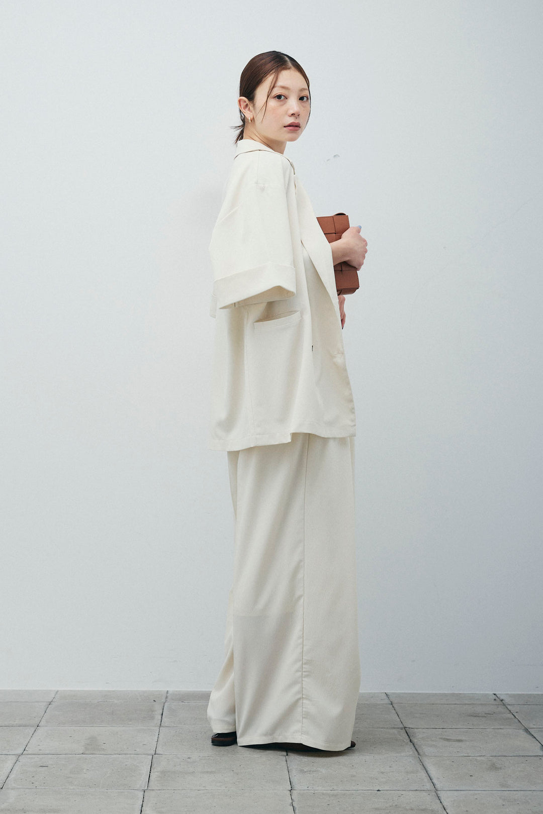 [予約/SET]クレープ半袖ダブルジャケット+サテン2wayトップス+クレープタックワイドパンツ(3set)