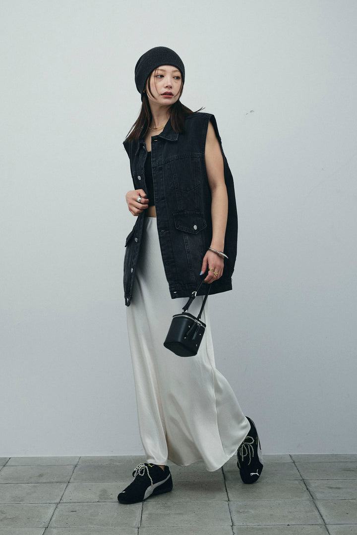 [予約/SET]ヴィンテージライクノースリデニムジャケット+クロップドカップ付きキャミ+サテンナロースカート(3set)