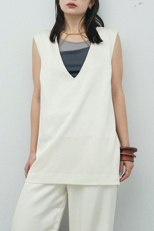 [予約]Vネックサテンセットアップ