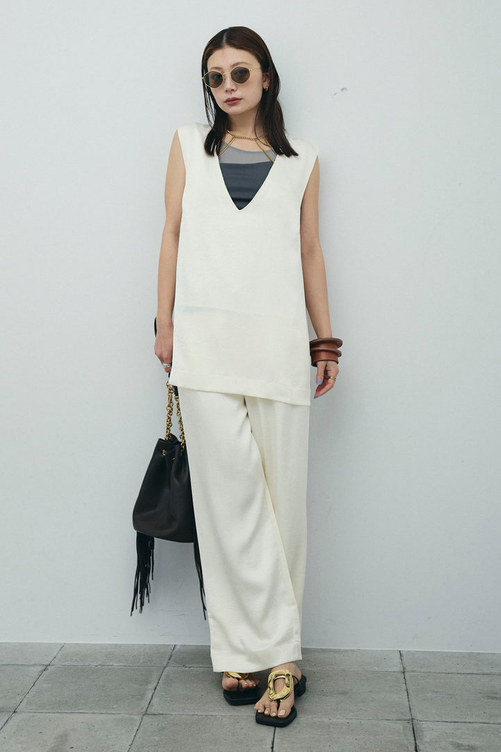 [予約/SET]Vネックサテンセットアップ+カップ付きアシンメトリーキャミソール(2set)