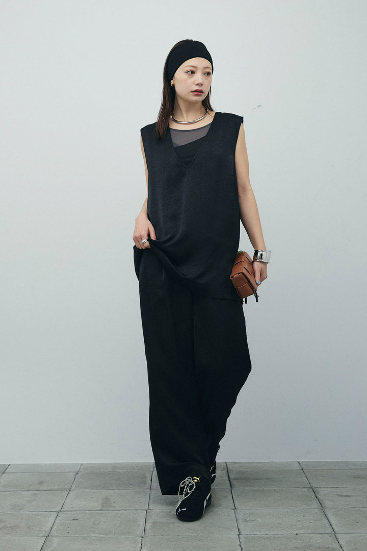 [予約/SET]Vネックサテンセットアップ+カップ付きアシンメトリーキャミソール(2set)