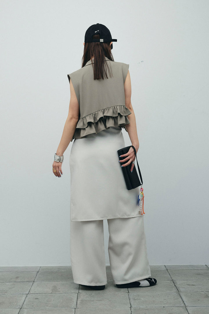 [予約/SET]バックフリルヘムショートテーラードベスト+クロップドカップ付きキャミ+ヘザーツイルラップスカート付きパンツ(3set)