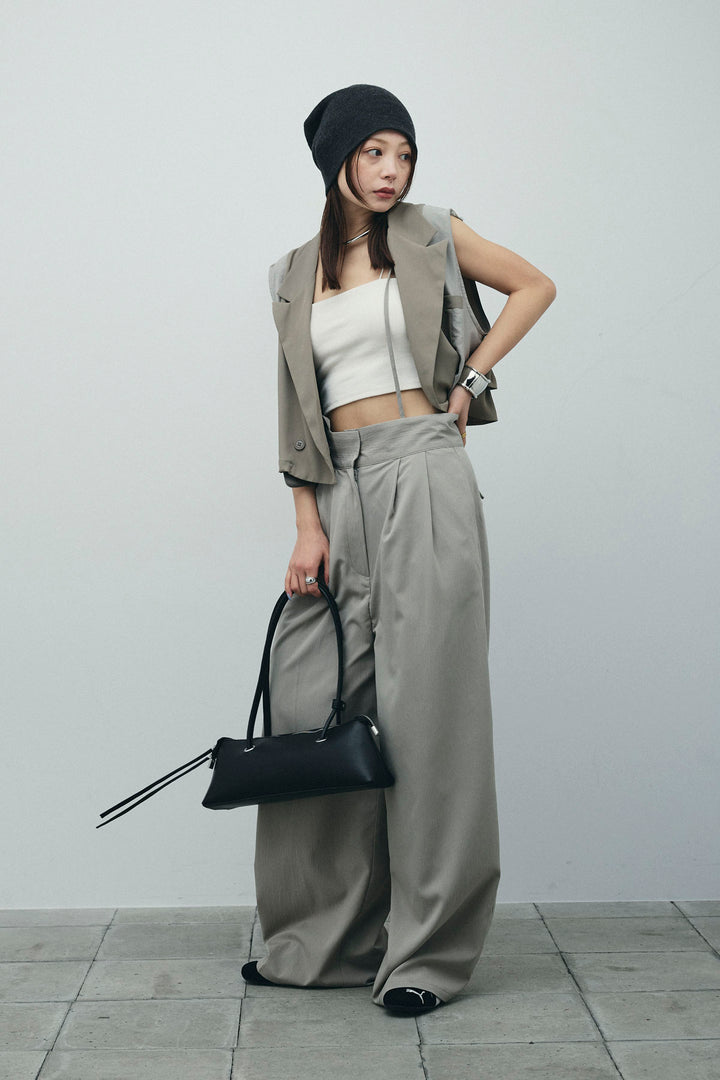 [予約/SET]バックフリルヘムショートテーラードベスト+クロップドカップ付きキャミ+クレープタックワイドサロペット(3set)