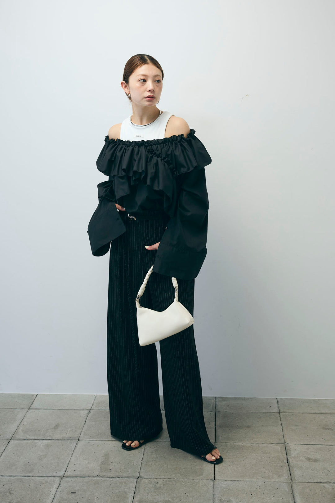 [予約/SET]TCブロード2wayフリルオフショルブラウス+ダブルベルトストライプパンツ(2set)