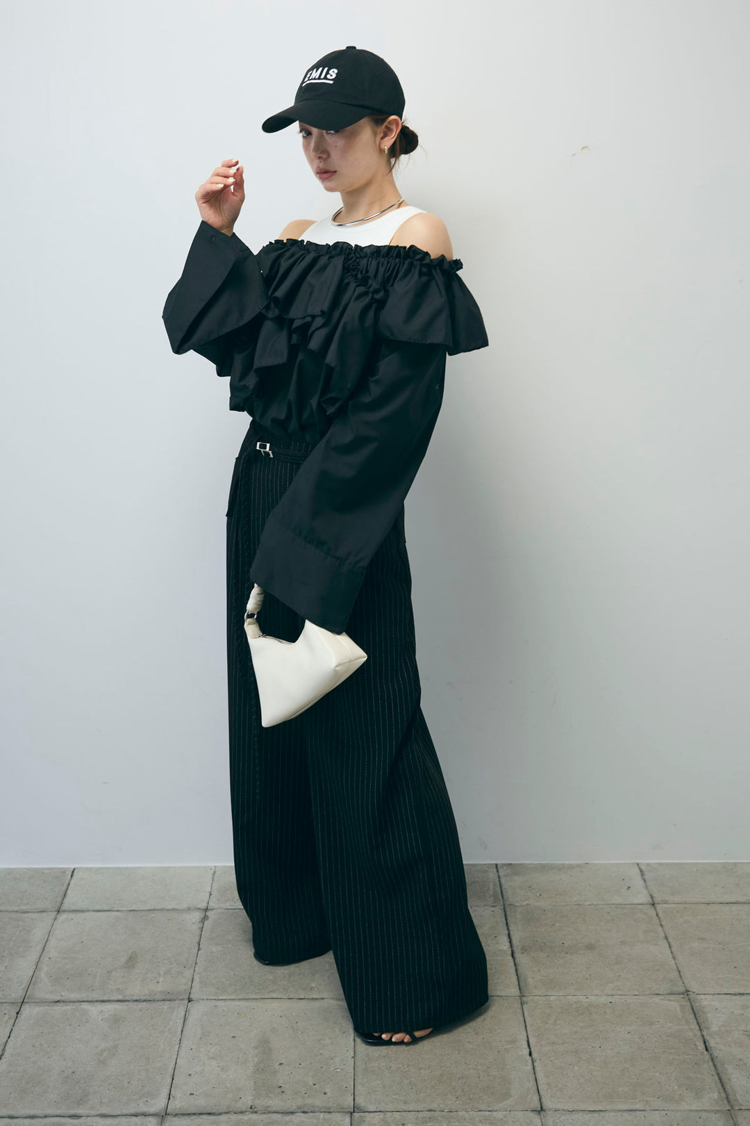 [予約/SET]TCブロード2wayフリルオフショルブラウス+ダブルベルトストライプパンツ(2set)