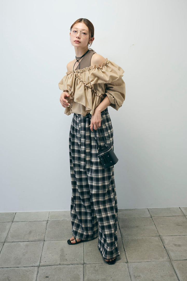 [予約/SET]TCブロード2wayフリルオフショルブラウス+カップ付きバックデザインワンショルダータンクトップ+チェックパンツ(3set)