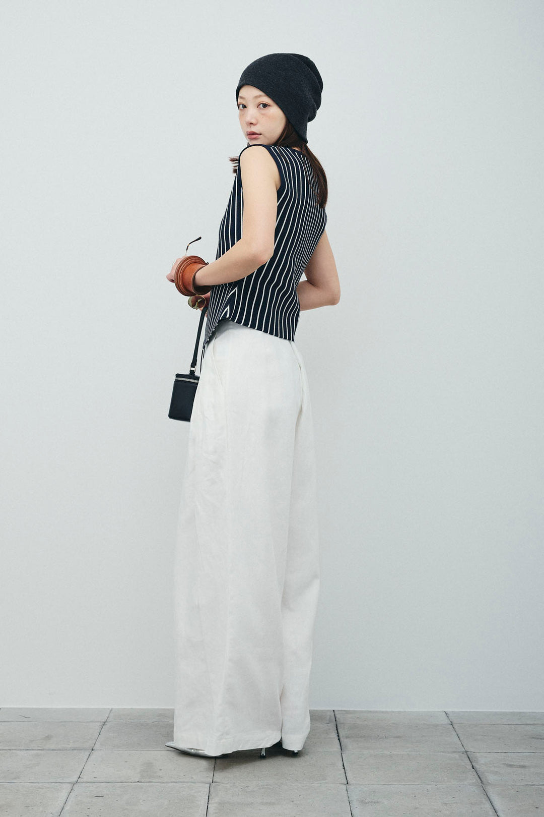 [予約/SET]チョークストライプニットベスト+リネンライクリラックスパンツ(2set)