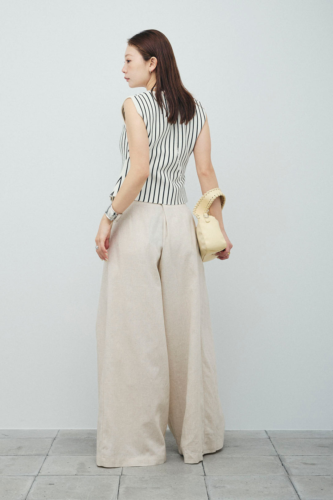 [予約/SET]チョークストライプニットベスト+リネンライクリラックスパンツ(2set)