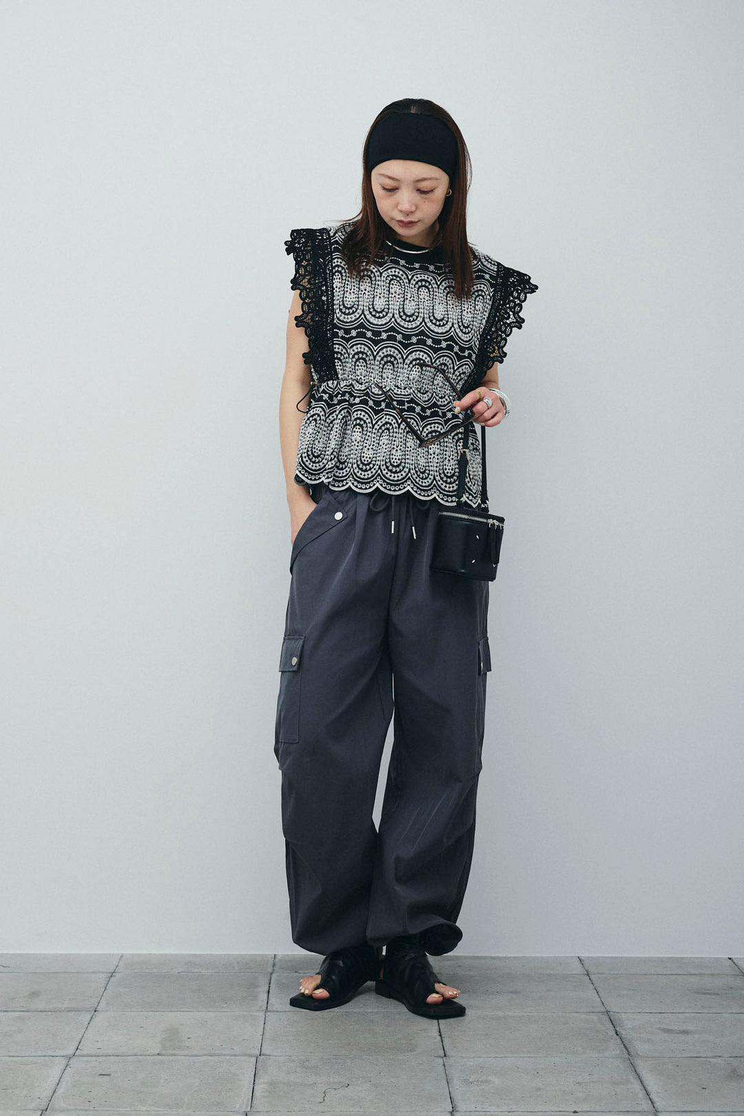 [予約/SET]エンブロイダリーレースブラウス+カーゴパンツ(2set)