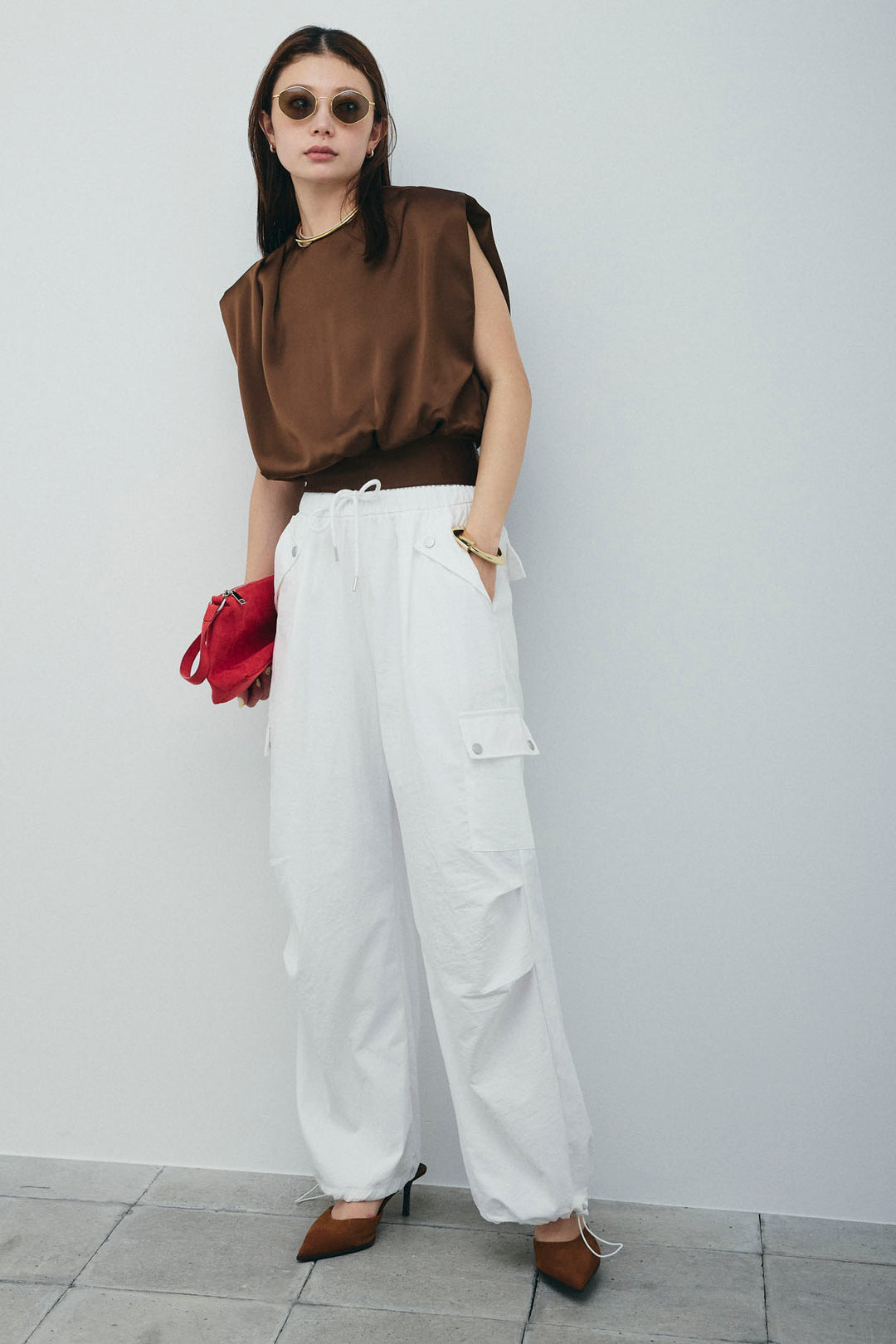 [予約/SET]アシンメトリードレープサテンブラウス+カーゴパンツ(2set)