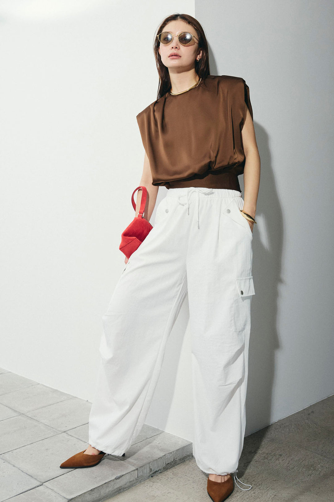 [予約/SET]アシンメトリードレープサテンブラウス+カーゴパンツ(2set)