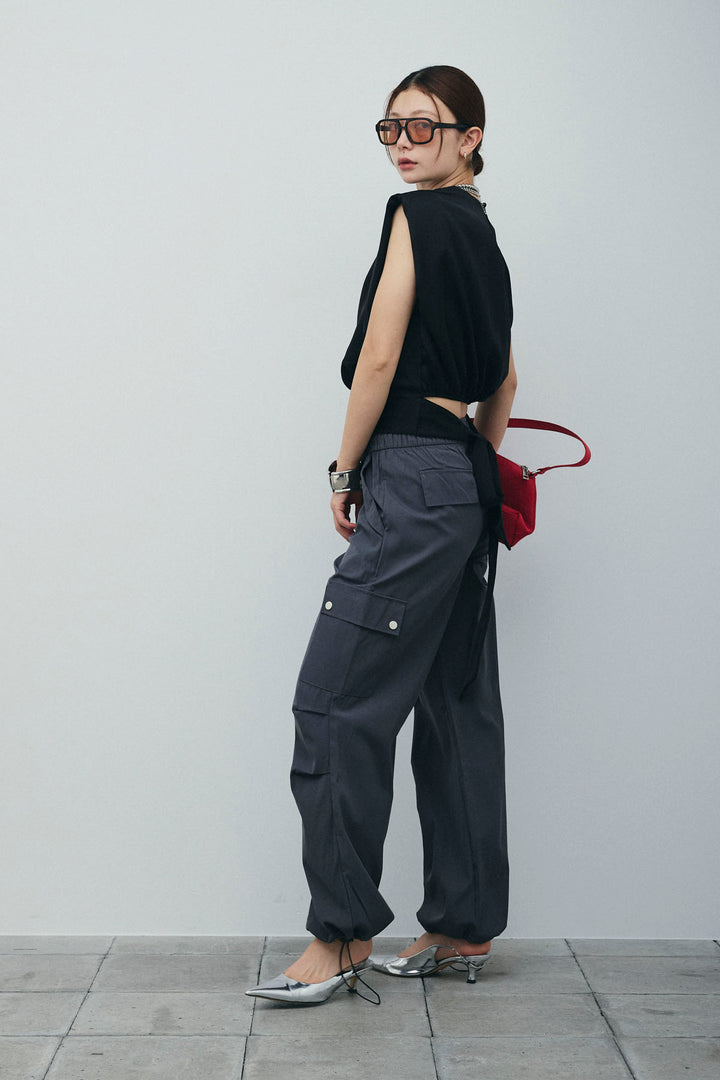 [予約/SET]アシンメトリードレープサテンブラウス+カーゴパンツ(2set)