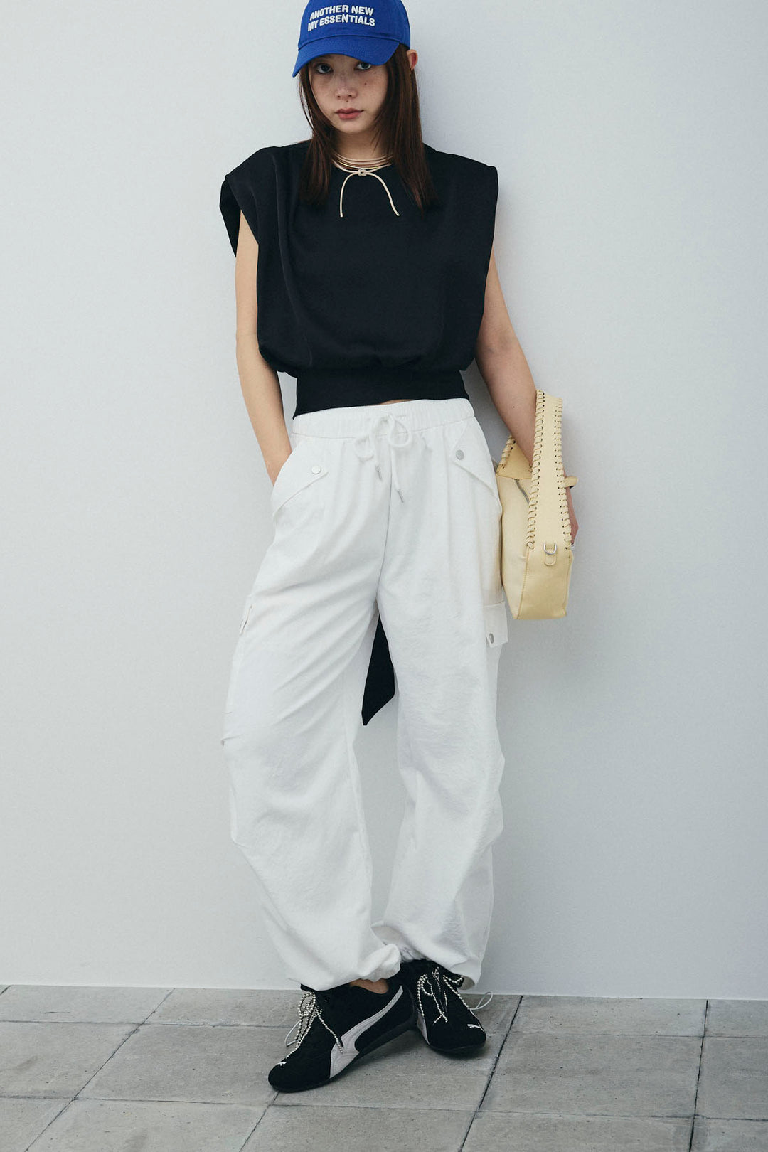 [予約/SET]アシンメトリードレープサテンブラウス+カーゴパンツ(2set)