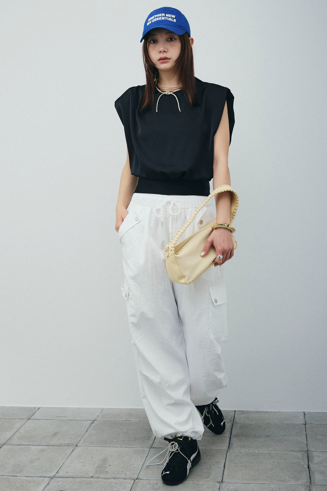 [予約/SET]アシンメトリードレープサテンブラウス+カーゴパンツ(2set)