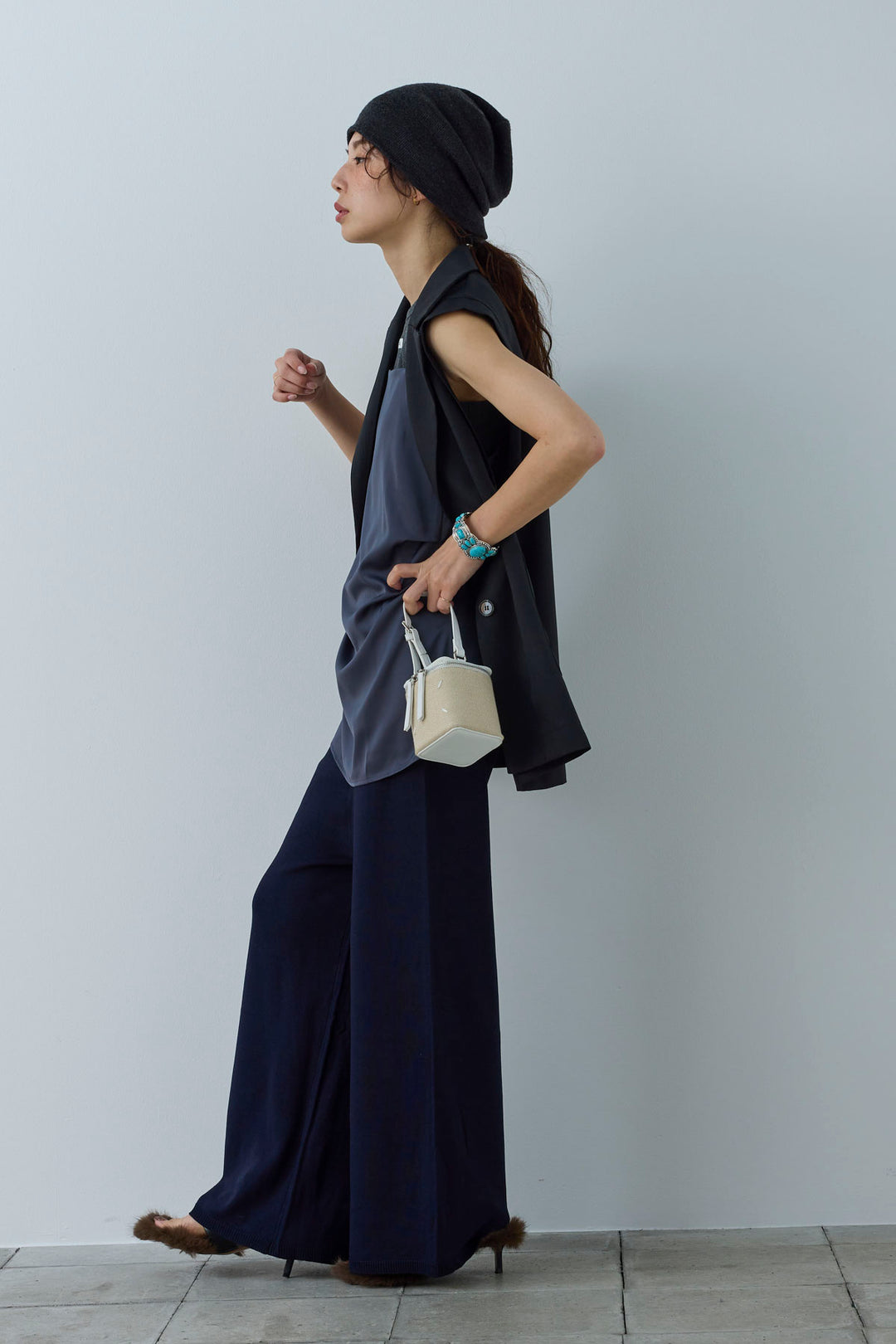 [予約/SET]リネンタッチテーラードジレ+マットサテンサイドタックキャミ+ニットベア2wayパンツ(3set)