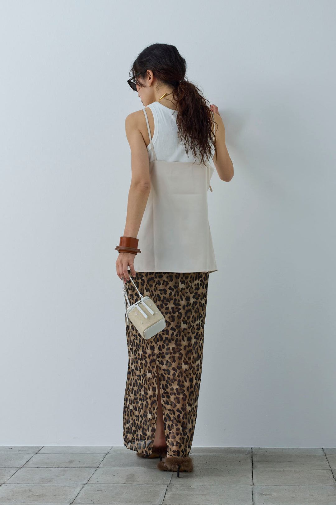 [予約/SET]マットサテンサイドタックキャミ+レオパードシアースカート(2set)