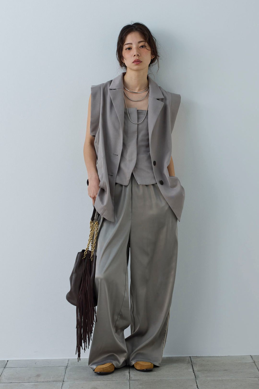 [予約/SET]リネンタッチテーラードジレ+リネンタッチビスチェ+サイドラインサテンパンツ(3set)