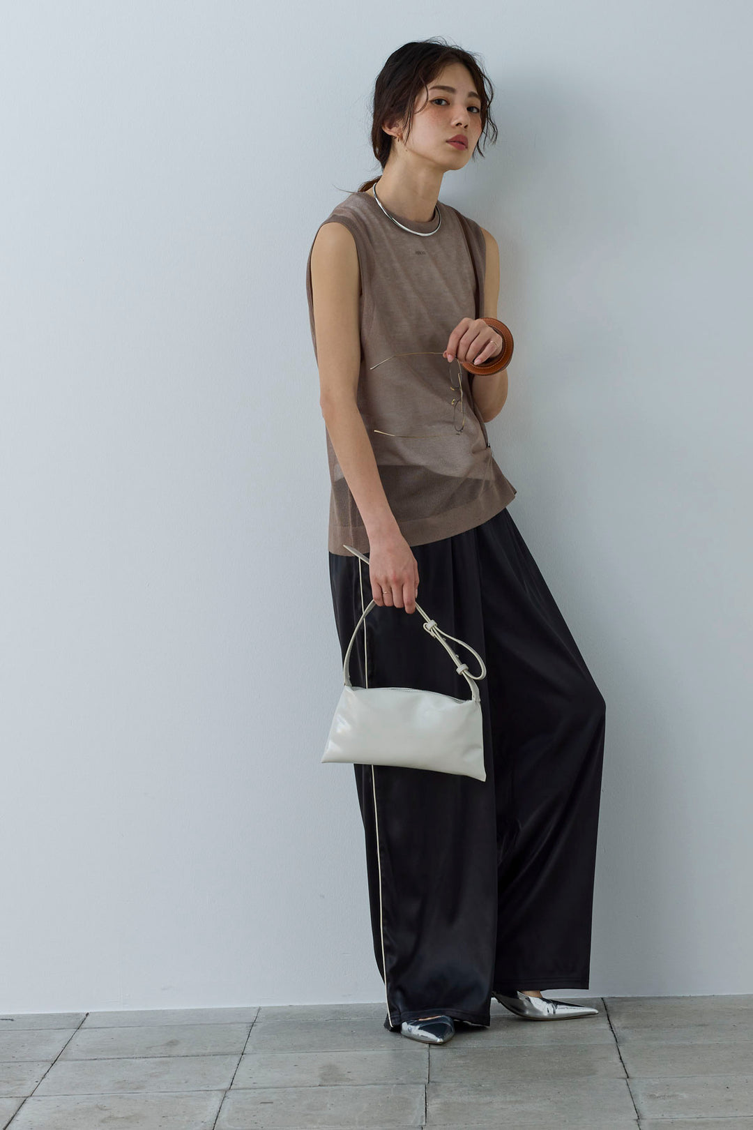 [予約]シアーノースリーブニット