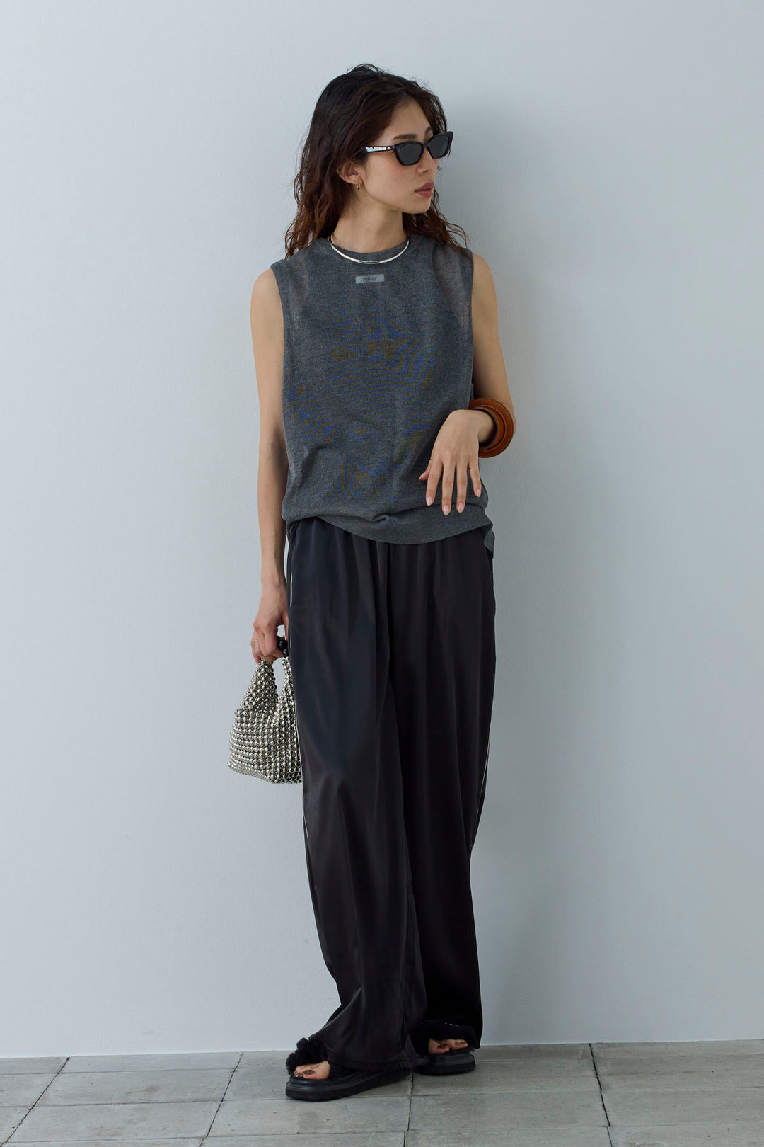 [予約/SET]シアーノースリーブニット+ネーム入りアメスリタンク+サイドラインサテンパンツ(3set)