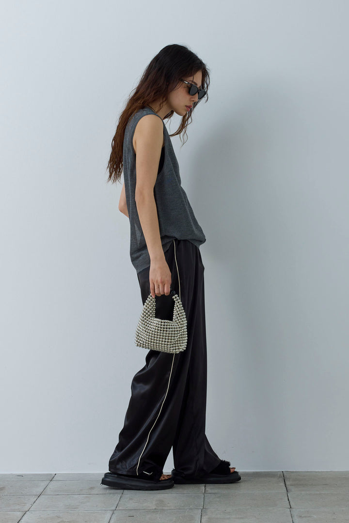 [予約/SET]シアーノースリーブニット+サイドラインサテンパンツ(2set)