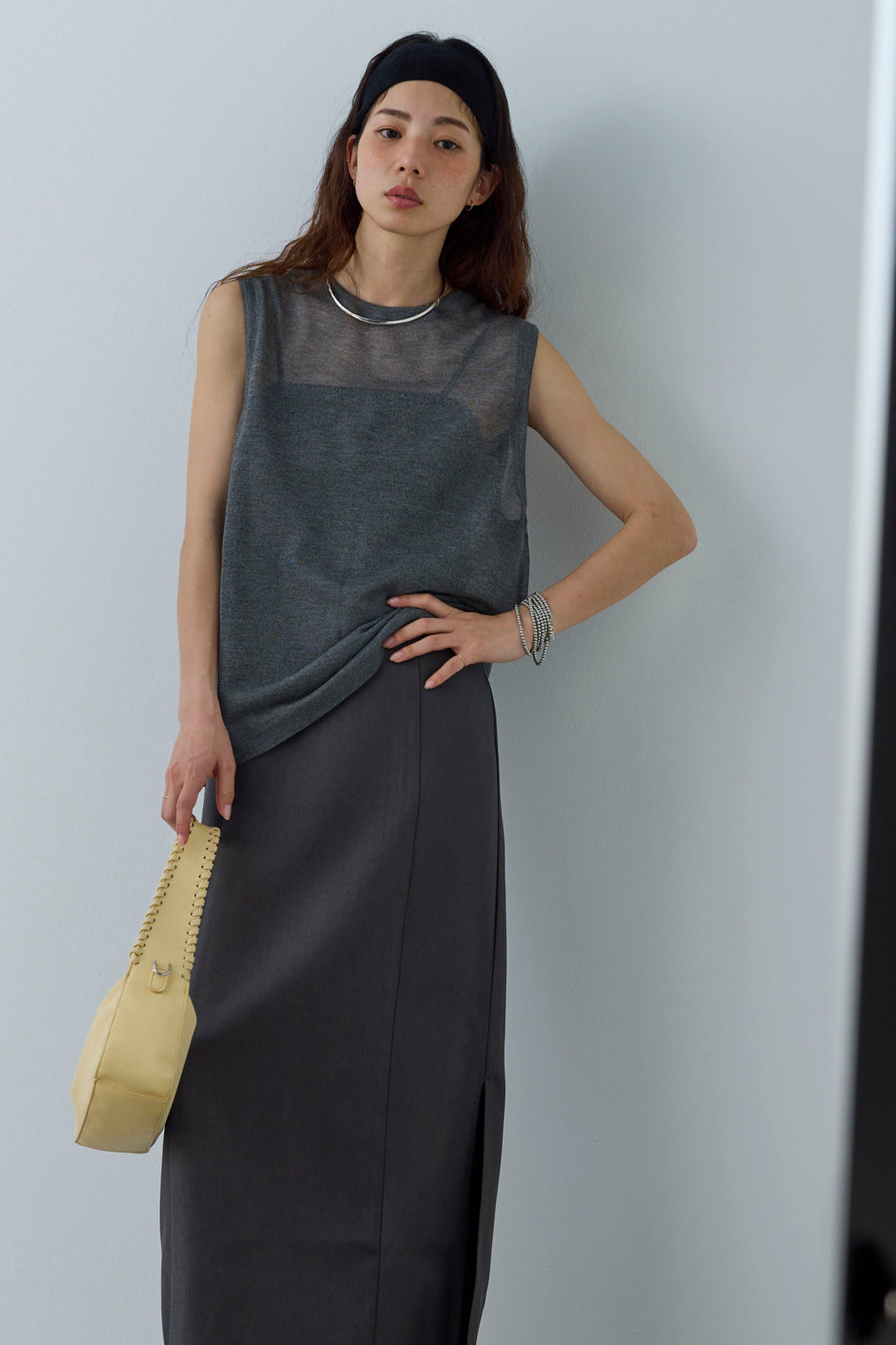 [予約/SET]シアーノースリーブニット+ヘザーツイルキャミワンピース(2set)